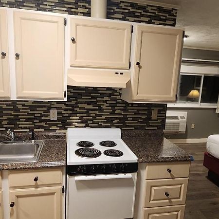 Nashoba Valley Inn & Suites Ayer Bagian luar foto
