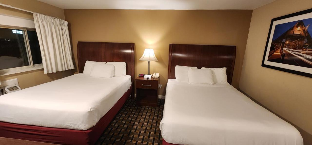 Nashoba Valley Inn & Suites Ayer Bagian luar foto