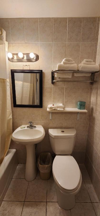 Nashoba Valley Inn & Suites Ayer Bagian luar foto